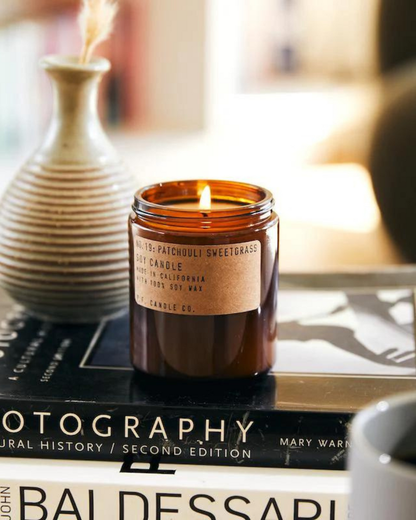 P.F. Candle • Duftkerze Patchouli Sweetgrass