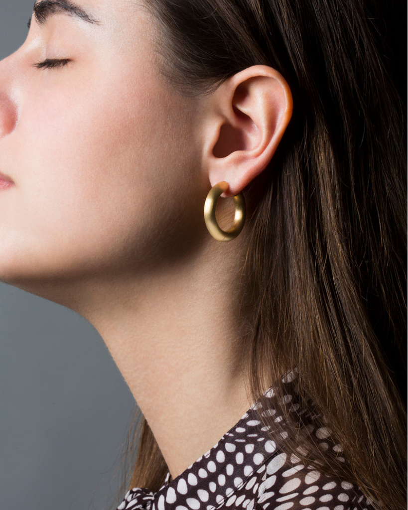 Jane Kønig • Chunky Hoops in Gold