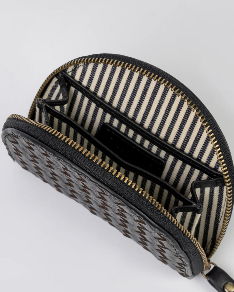 O My Bag • Laura Geldbörse Black Woven Classic Leather