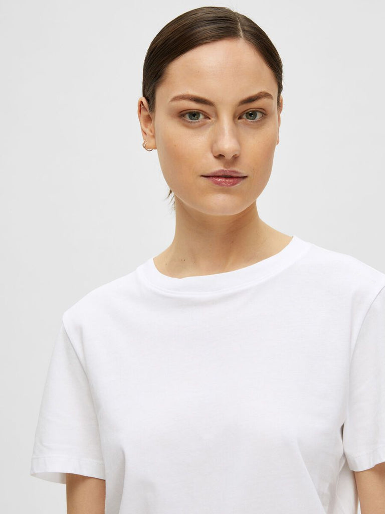 Selected Femme •  My Essential SS O-Neck Tee Bright White