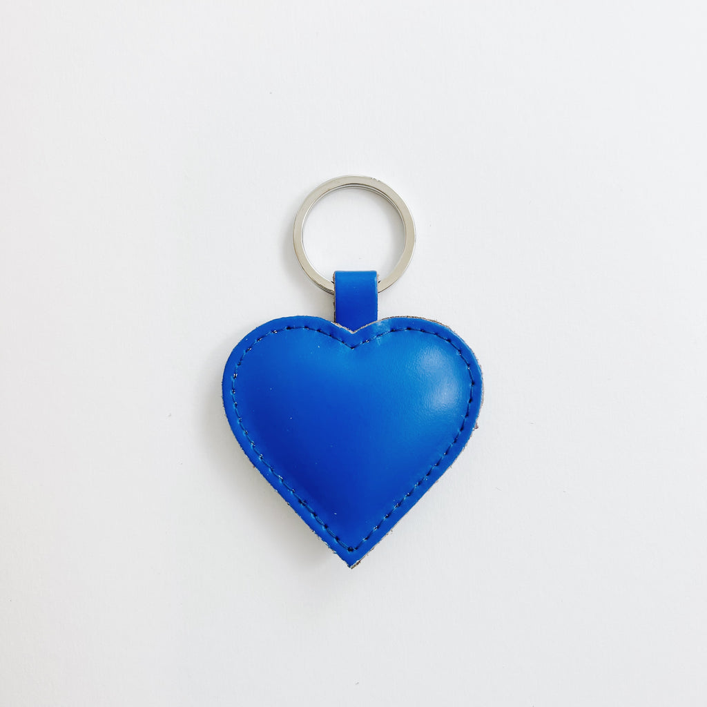 Papoutsi • Schlüsselanhänger Herz Neon Blau