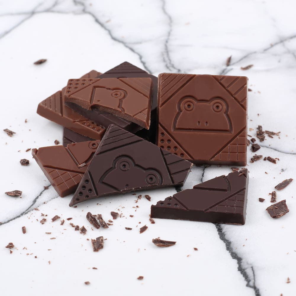 Le Chocolat des Français • Box of 4 Mini Chocolate Bars LOVE